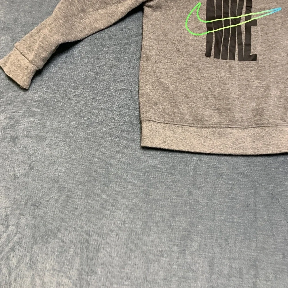 Nike Sweatshirt Toddler Boys 3T Heather Gray Long Sleeve Logo Graphic Pullover